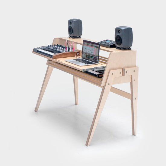 Small music producer desk - Compact One with dual keyboard trays