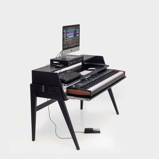 Compact 88 Desk